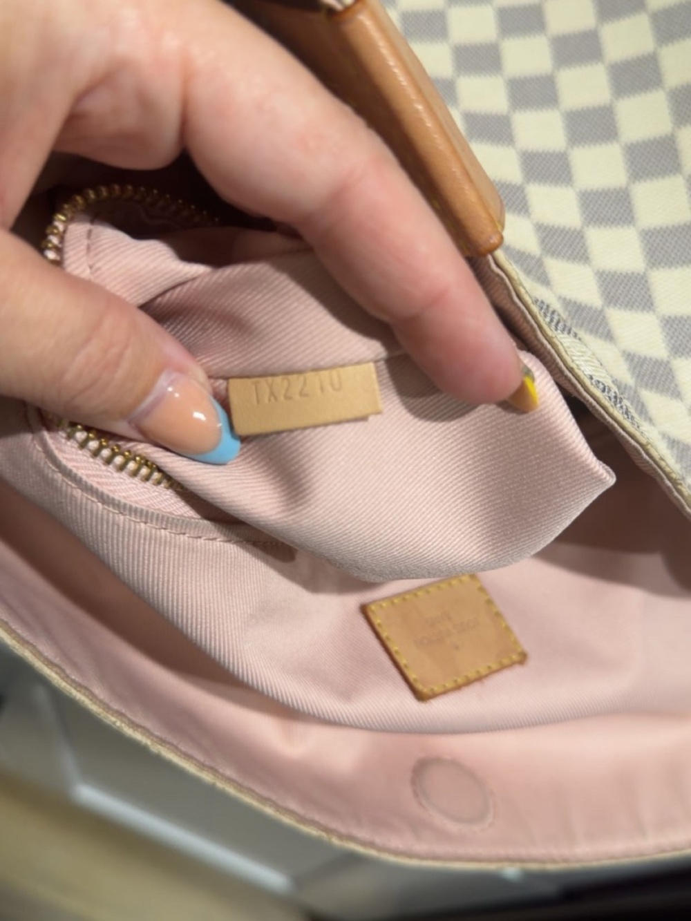 Louis Vuitton graceful